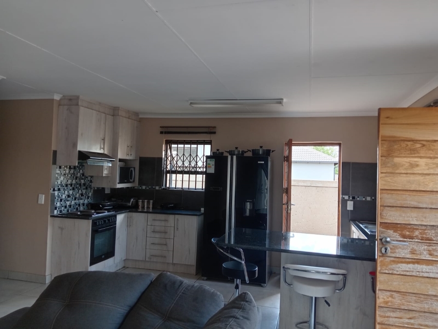3 Bedroom Property for Sale in Ellaton North West